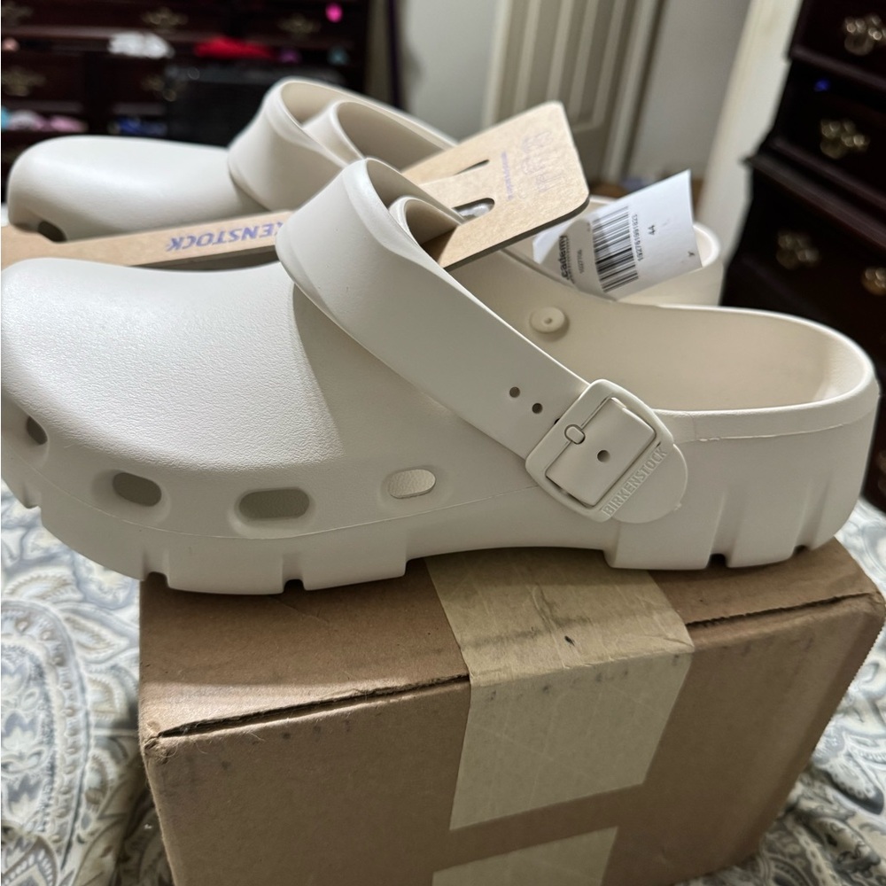 Birkenstock Mens White Sandals 10.5-11